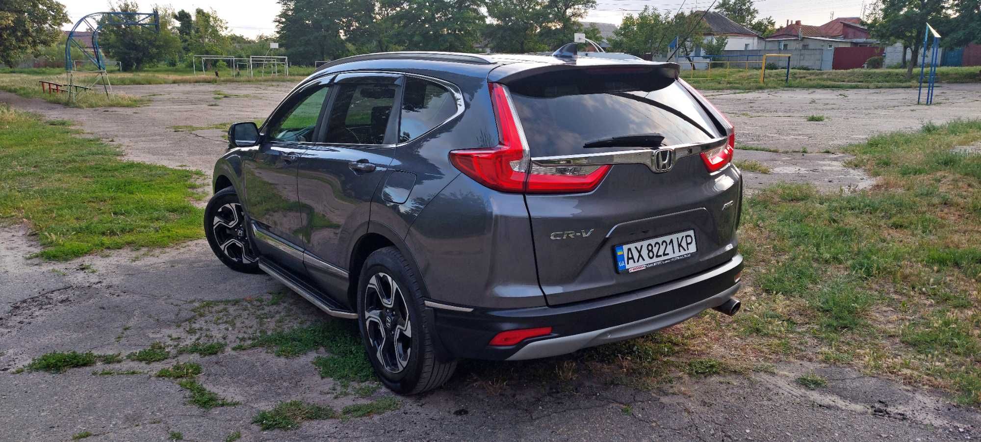 Honda CR-V 2018 V поколение  2.4 CVT  AWD  Premium