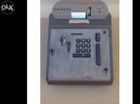 Máquina calculadora antiga victor
