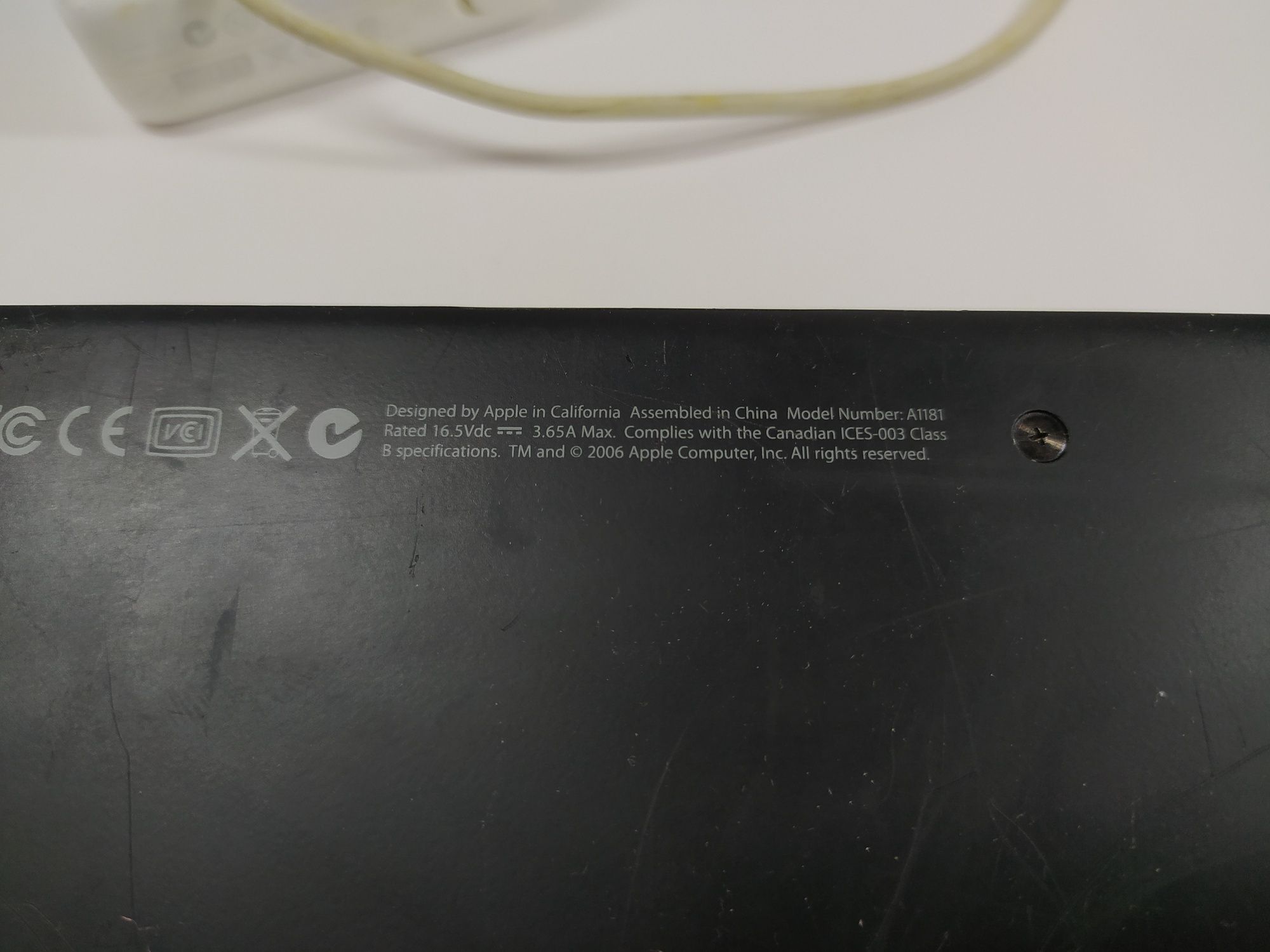 Ноутбук Apple MacBook A1181