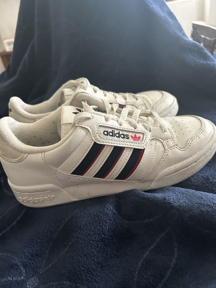 Adidas Stripes continente 80 infantil