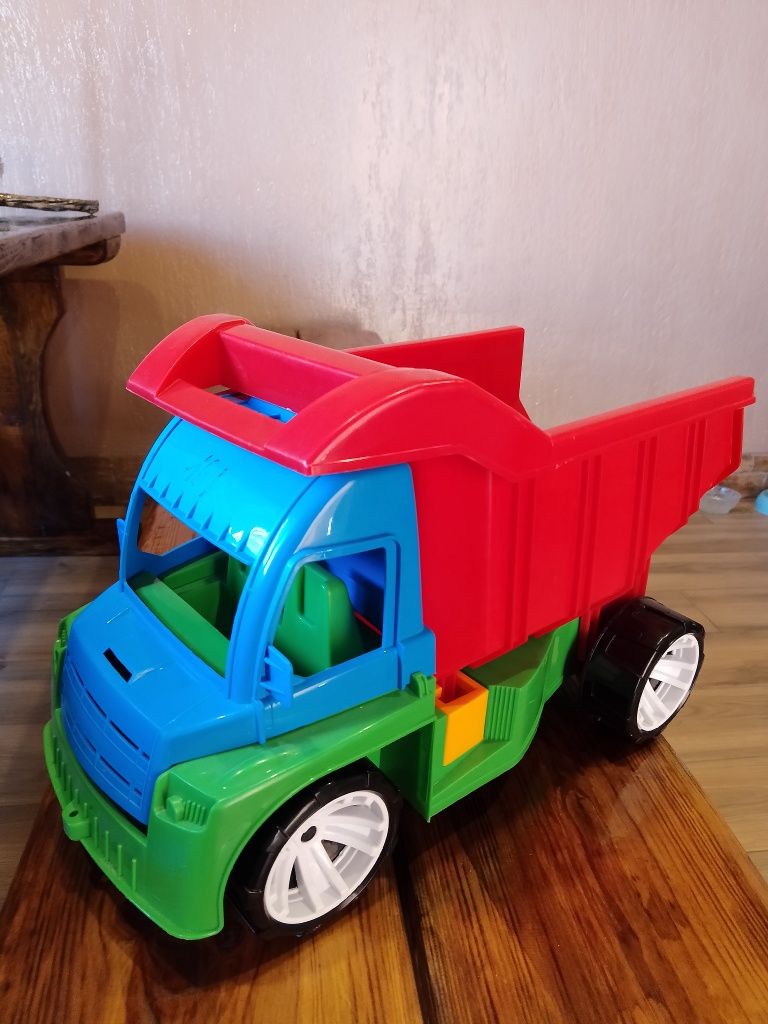 Продам детские игрушки