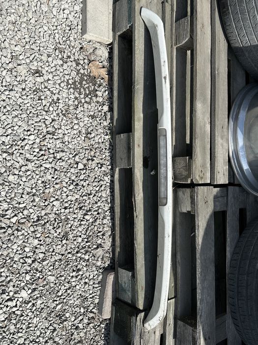 Спойлер кришки задній двері ляди Toyota Rav 4 2012