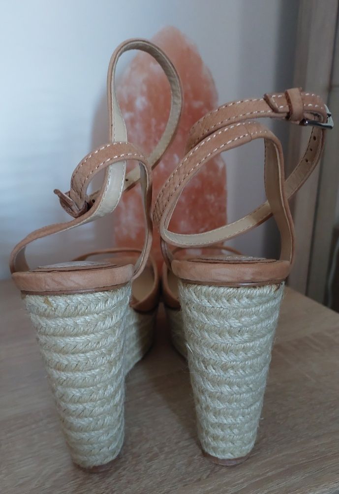 Sandały na koturnie koturny Zara 39 (25,5cm)