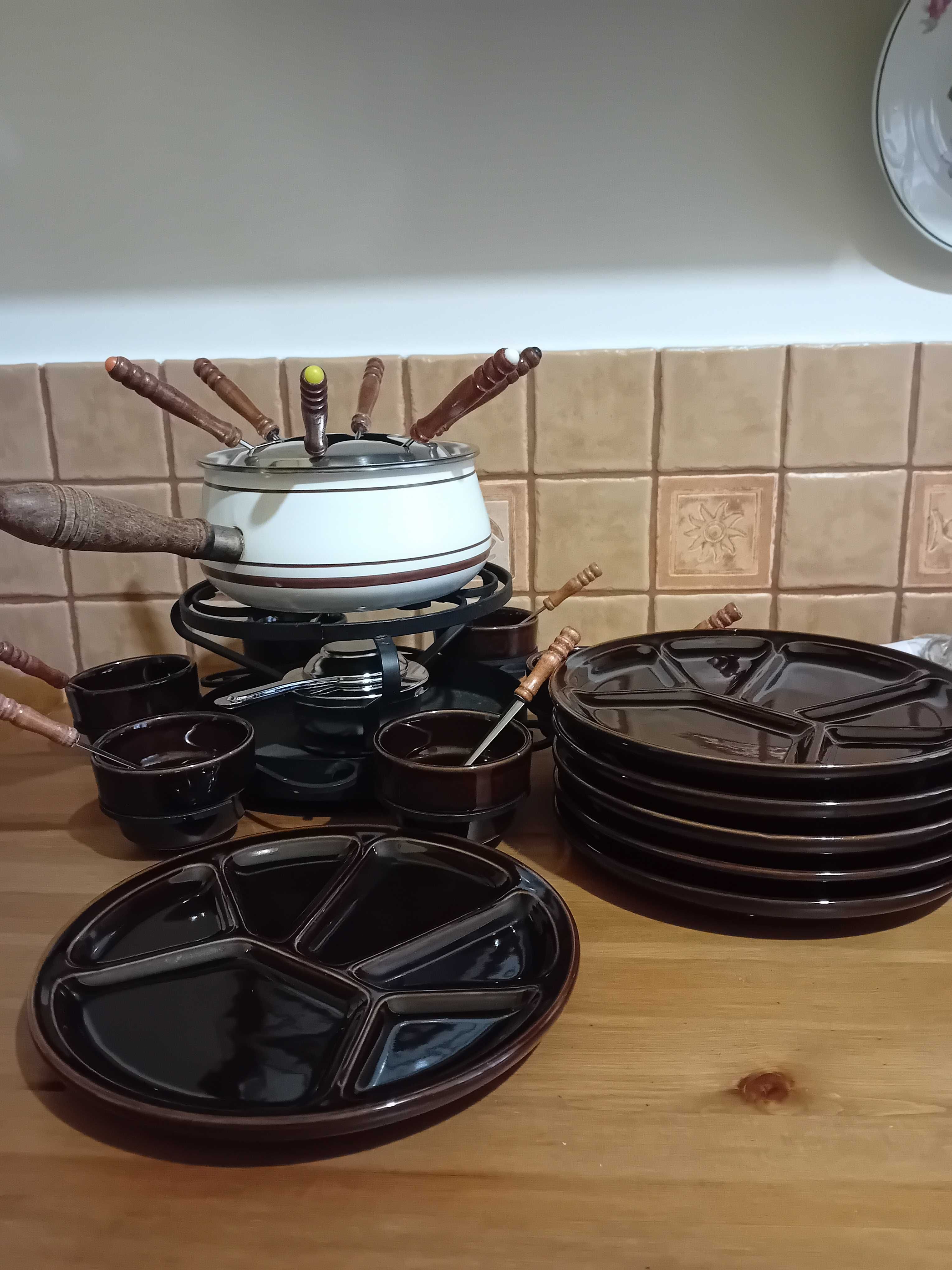 Fondue gabel kompletne z talerzami 6 osób