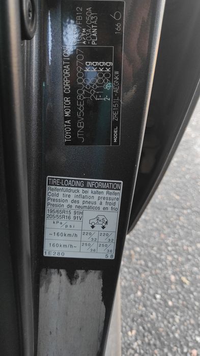 Продам Тайота Карола