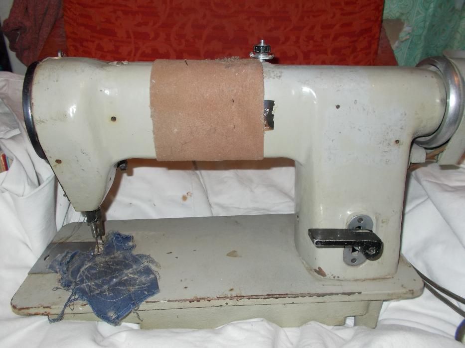 станина под ел. швейную машину Промышленная швейная машина 97А кл