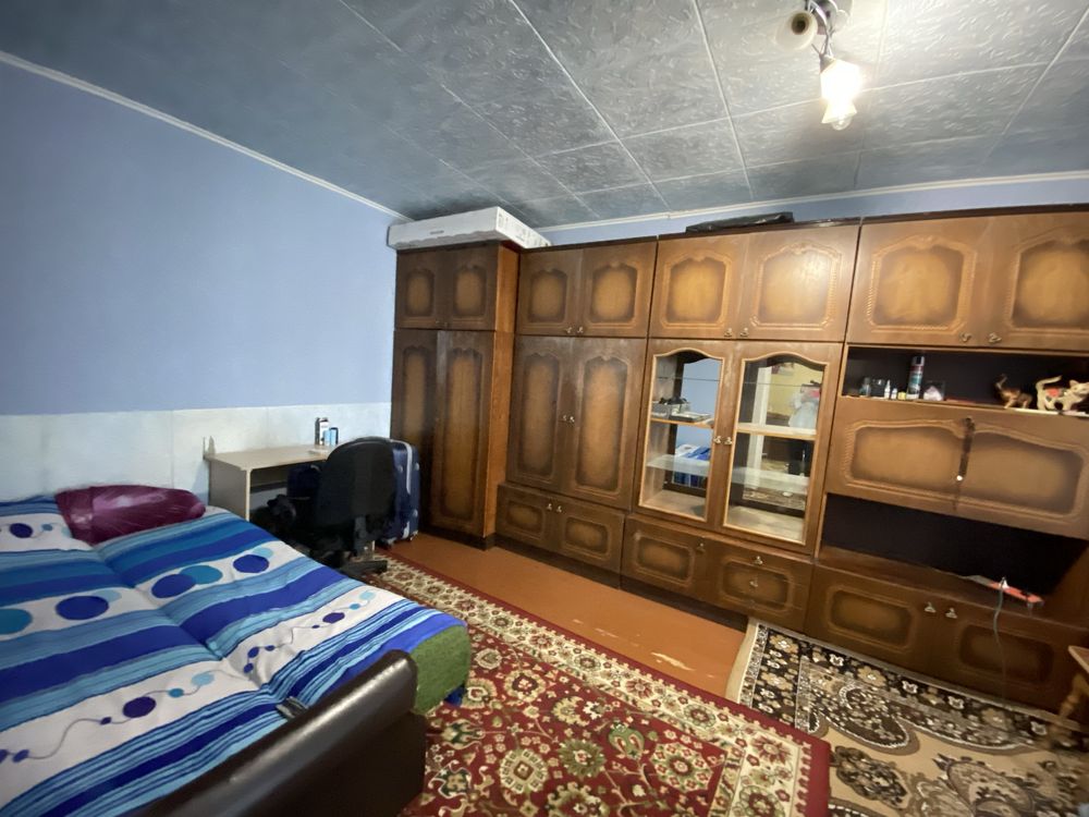 Продаж 2 кім гуртожитку Молодіжна