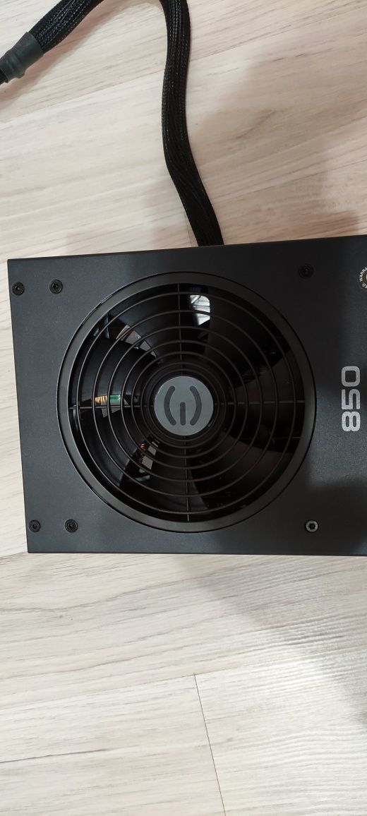 Блок живлення EVGA 850 GQ