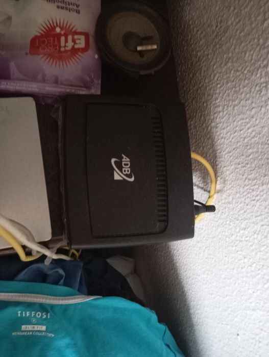 2 router um tompson e um adv64550573078529120