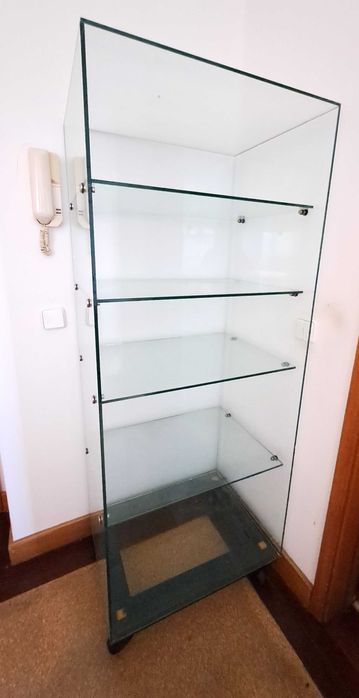Vitrine expositor em vidro 5 níveis
