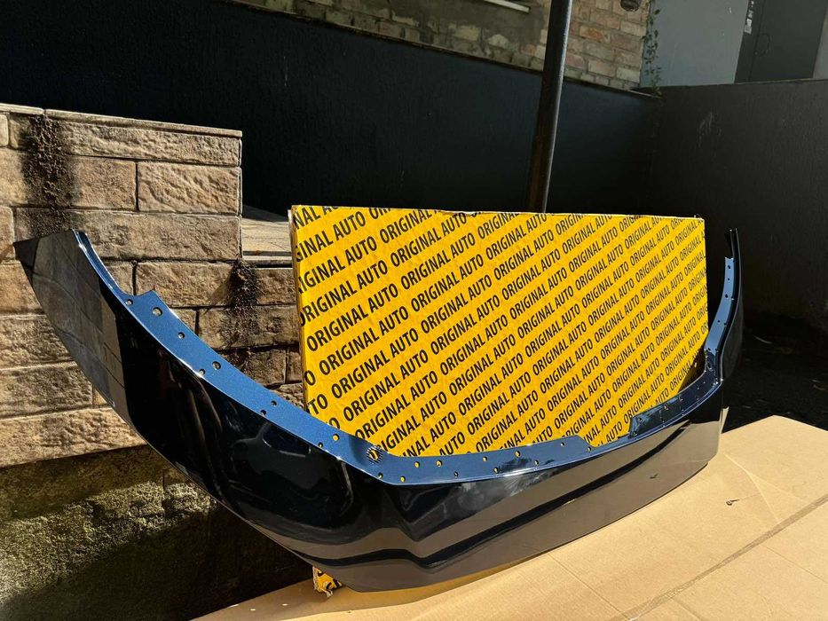 Накладка решітки верх удлинитель капота подовжувач Mazda CX-30