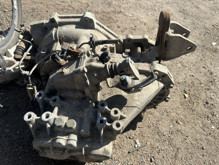 мост задній , КПміст Мітцубісі Оутлендер 1, 2.0 бенз мітцубіші митцуб