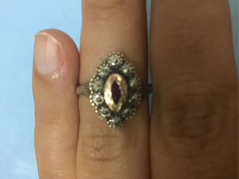 Anéis em prata vintage e contemporâneos