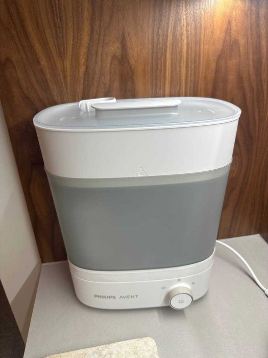 Philips Avent Parowy sterylizator do butelek z suszarką