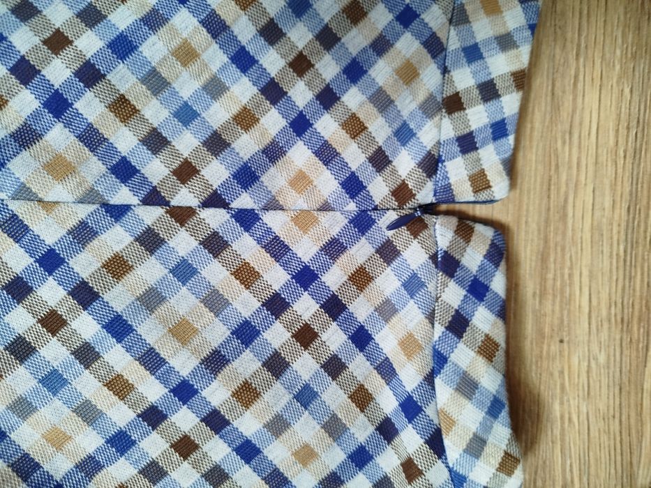 Sukienka do pracy w biurze