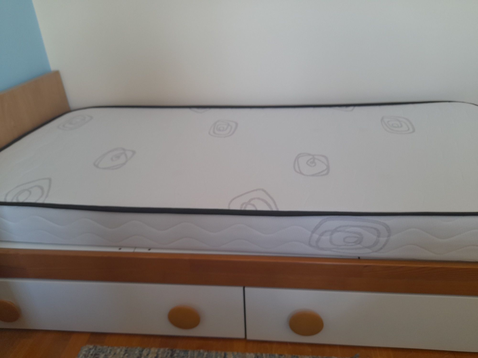 Cama para quarto infantil  191 x 91 Cm