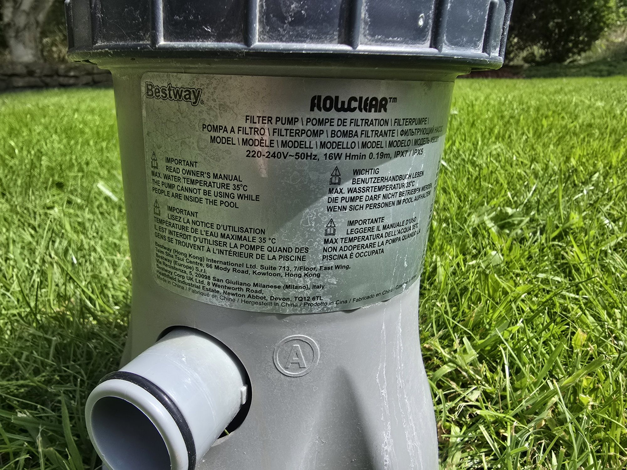 Pompa filtrującą do basenu Bestway 230v