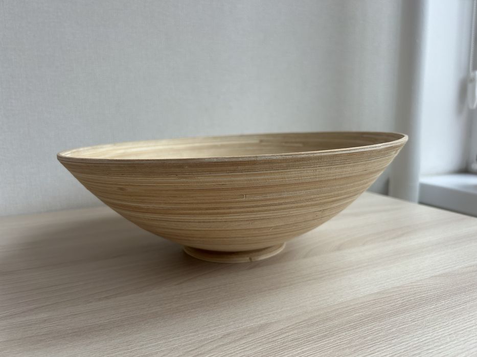 Ваза Юск деревʼяна і гарному стані