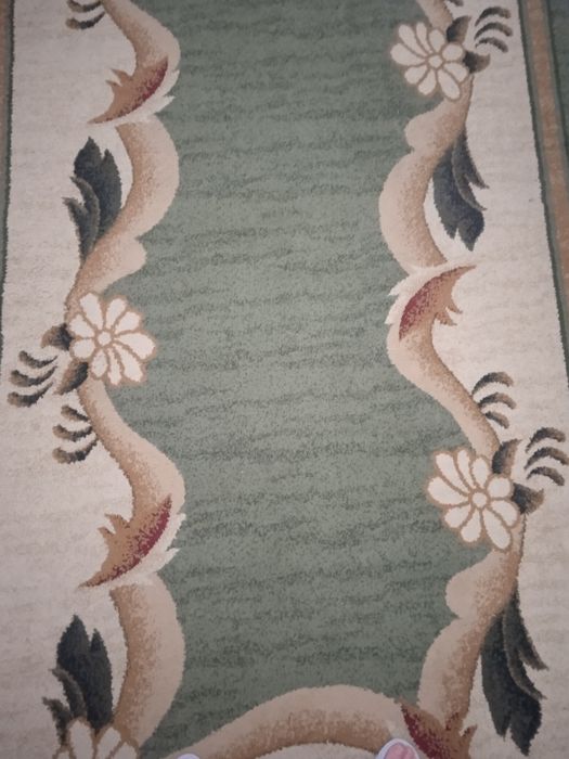 Килим в чудовому стані