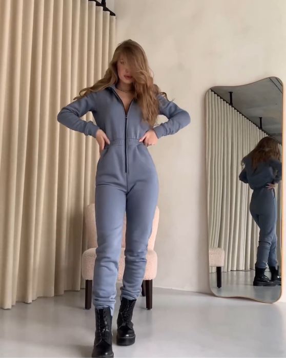 Теплий комбінезон сірий 44 розмір зима осінь