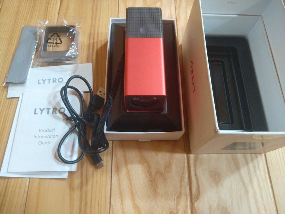 цифровой фотоаппарат Lytro Light Field Digital Camera - 16 GB