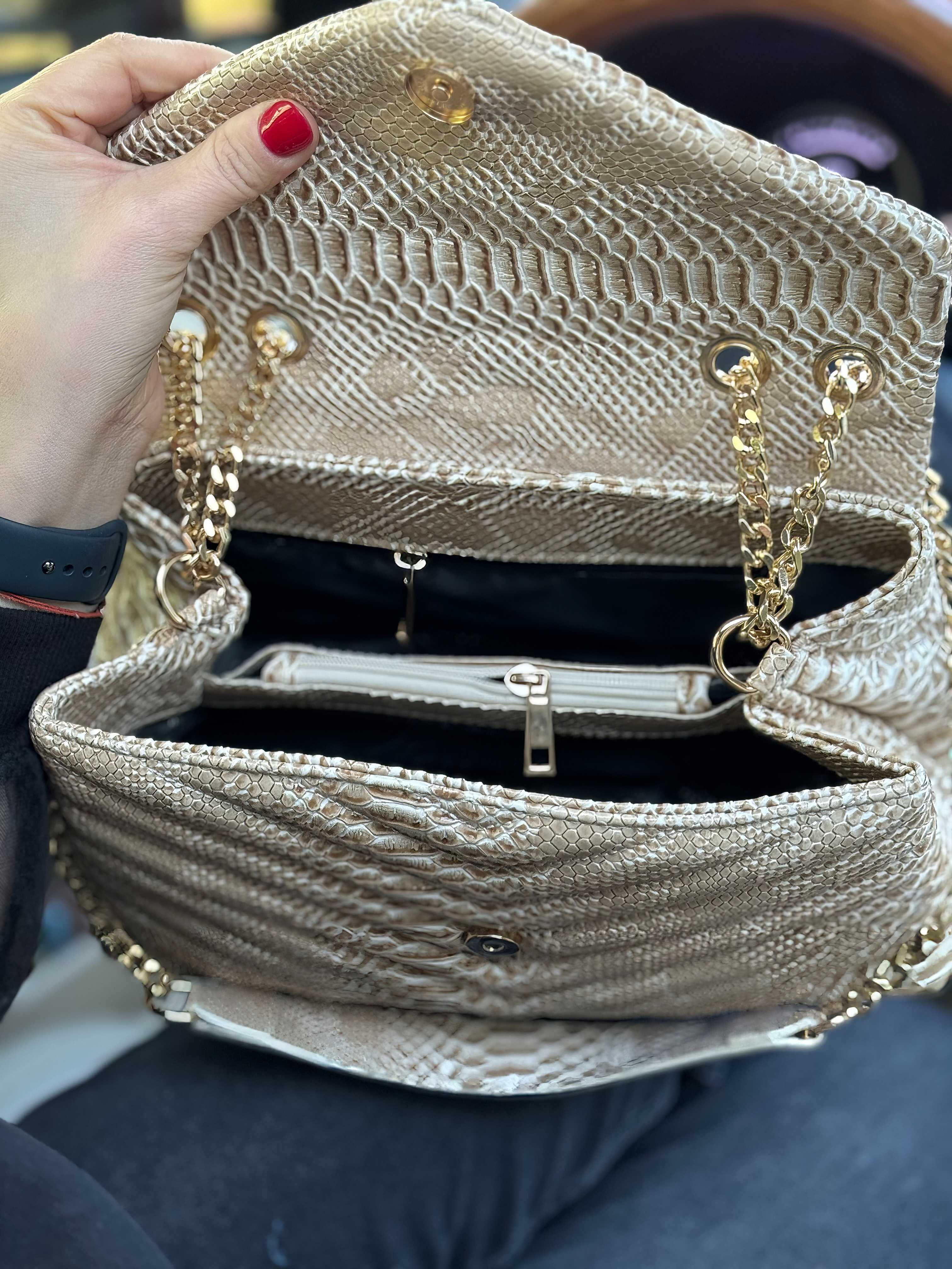 Жіноча сумочка Yves Saint Laurent