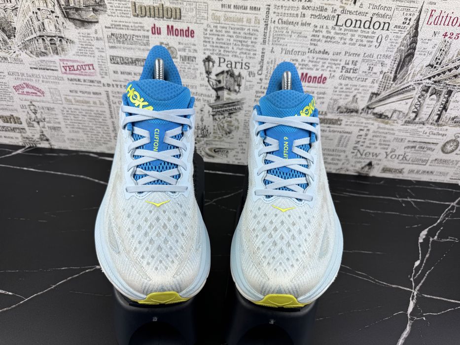 Оригінал Розмір 42 Кросівки Hoka One One Clifton 9 / Взуття