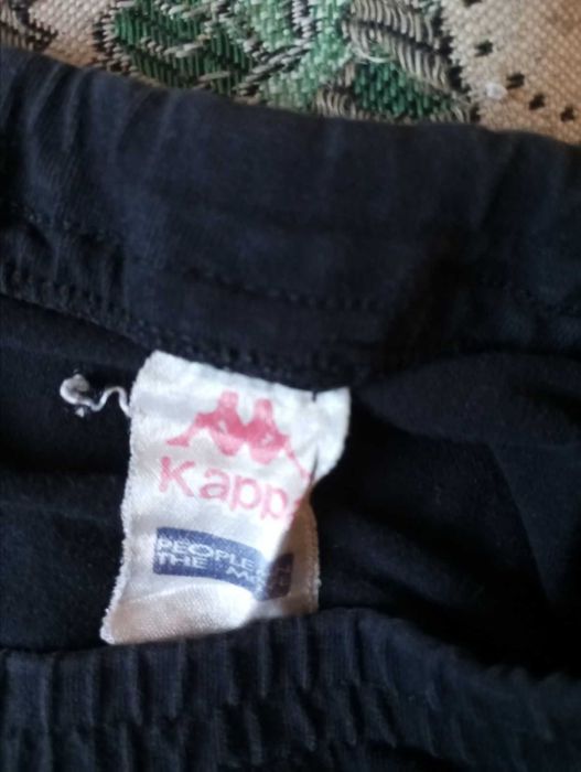 Продам штани Kappa з жовтими лампасами розмір S