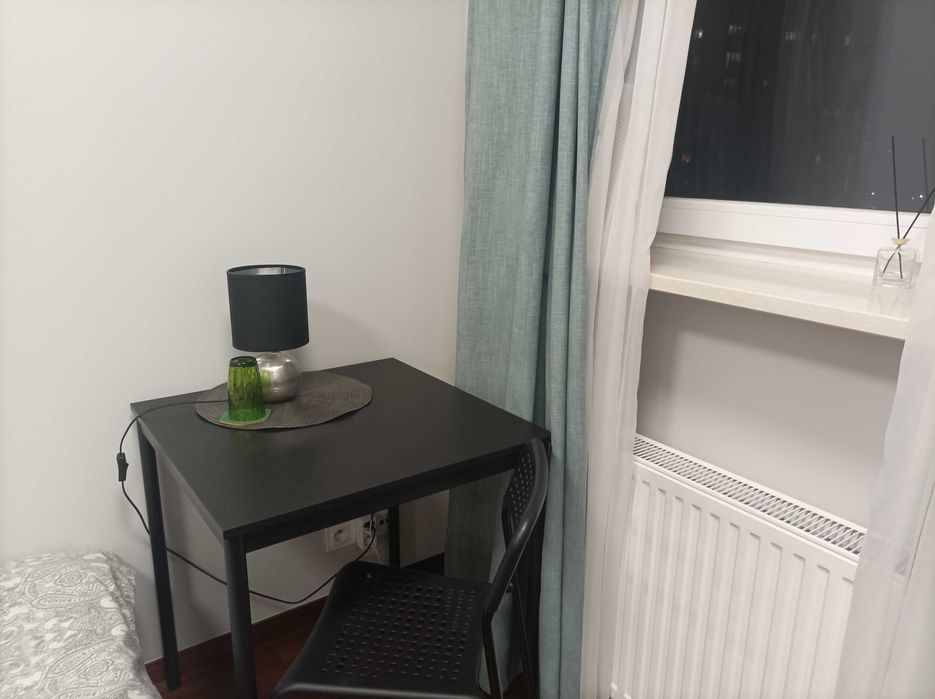 Stol i krzesła  używane IKEA (Wola-Warszawa)