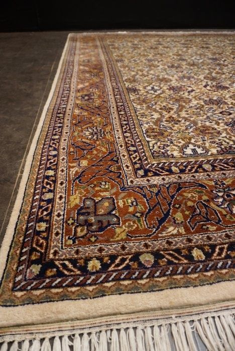Tapete Tabriz  Novo