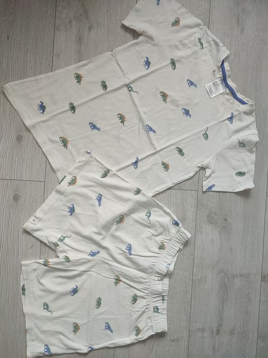 Piżama chłopięca H&M rozmiar 134/140