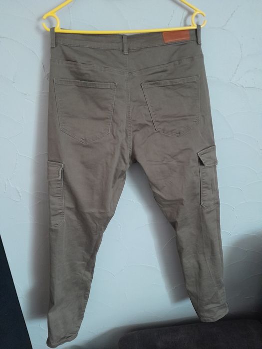 Bojówki Vero Moda