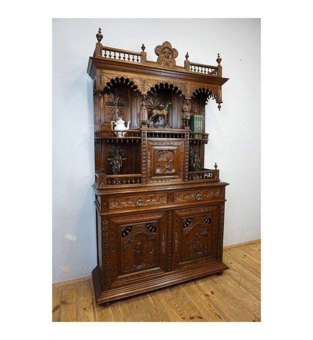 Stary Niespotykany Bogato Rzeźbiony Kredens BRETOŃSKA FIGURY