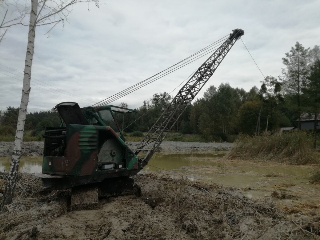 Kopanie, pogłębianie stawów.Koparka linowa KM-251,motopompa powodziowa