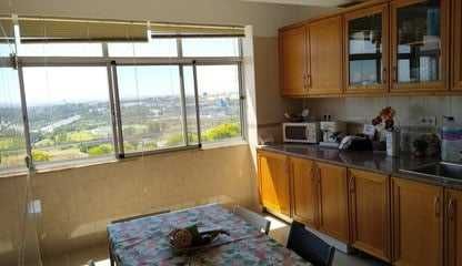 Quarto para alugar Almada com despesas incluídas - 1 caução