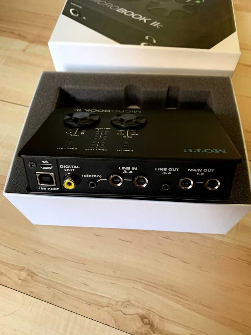 Компактный аудиоинтерфейс Apogee Duet, Focusrite Forte, Motu Microbook