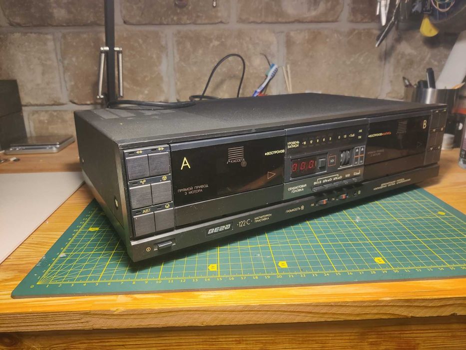 Касетна дека Вега 122