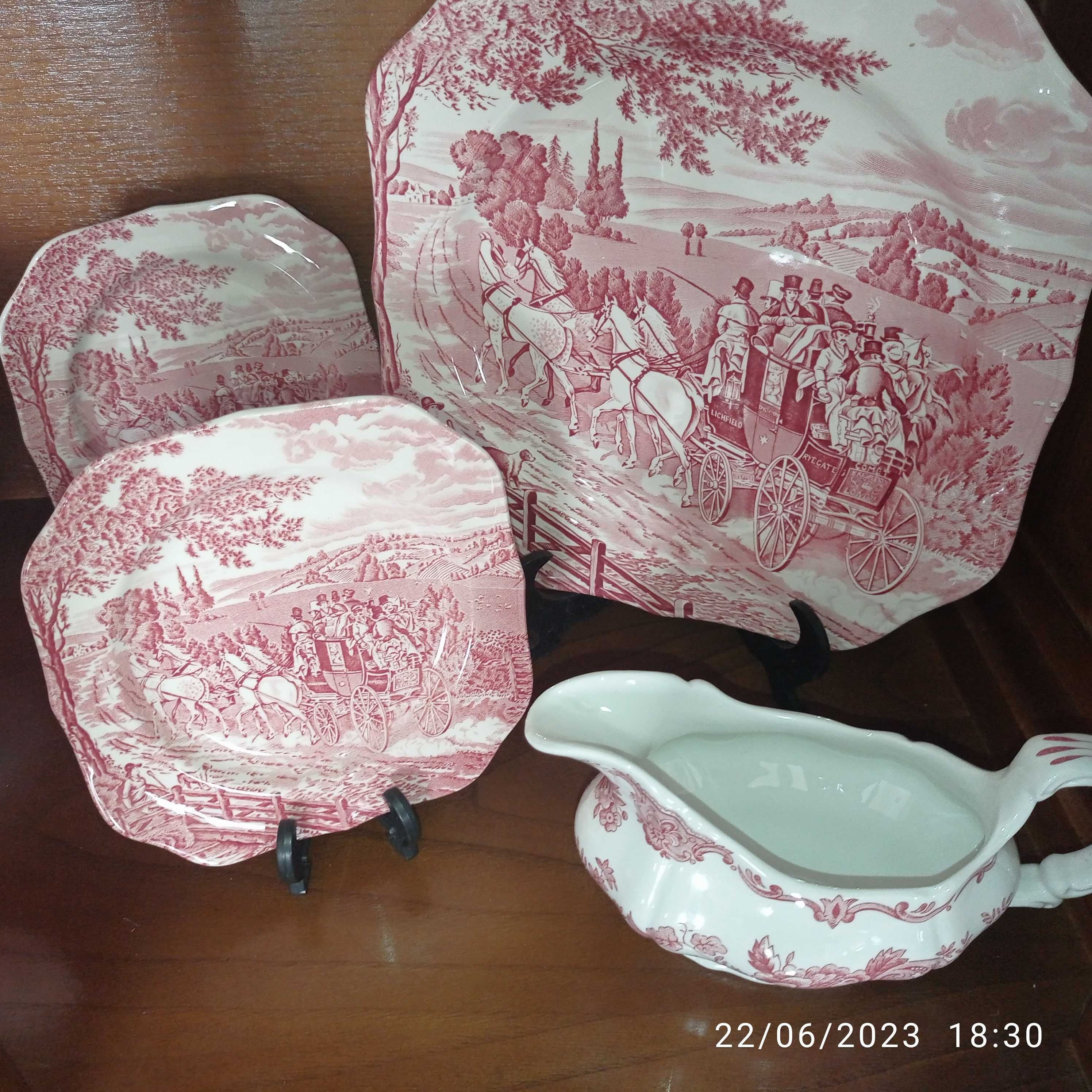 Conjunto de louça de porcelana inglesa