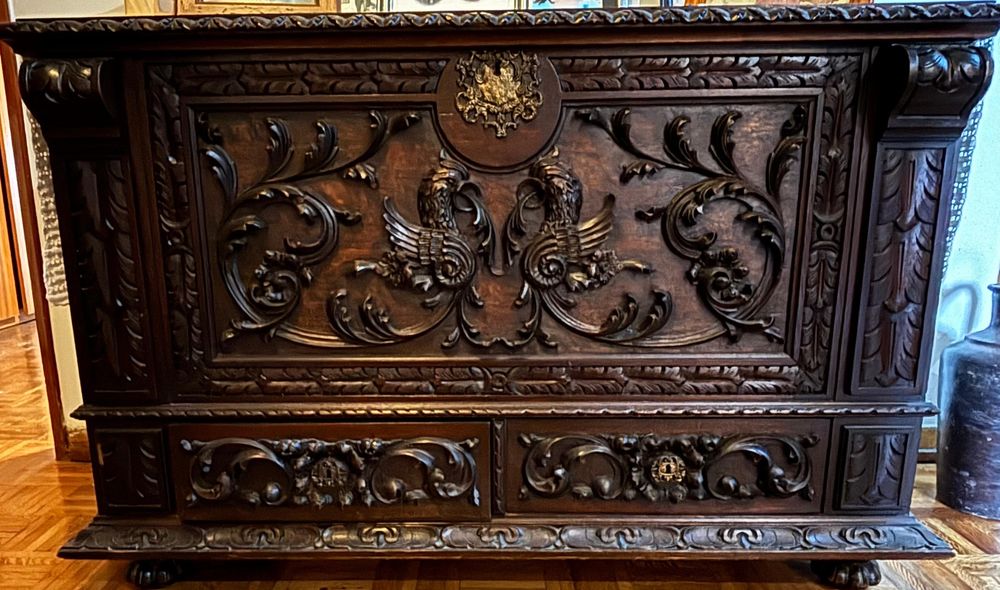 Arca de madeira Cómoda