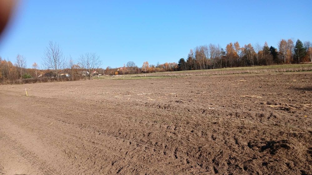 Sprzedam działkę budowlaną 10a Mąchocice Kapitulne gm. Masłów