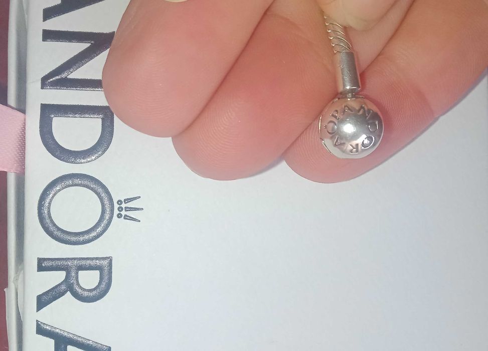 Pulseira Pandora Original com caixa T 18