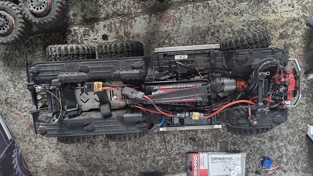 Traxxas TRX-6 Mercedes 6x6 G63