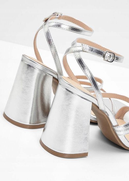 B.P.C sandały srebrne na wysokim obcasie ^39