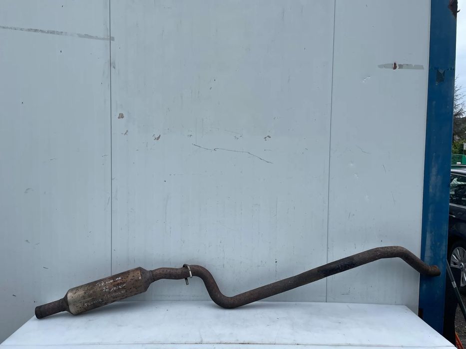 Tłumik środkowy vw Passat B6 2.0 TDI 170KM 3C0253211G