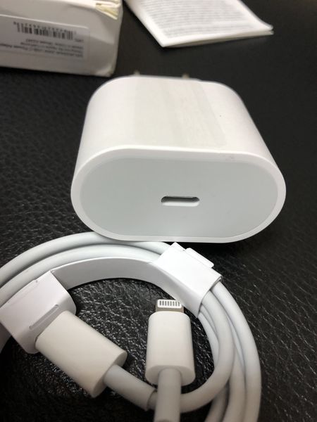Комплект для швидкої зарядки Apple iPhone 20W+Кабель Lightning-Type C