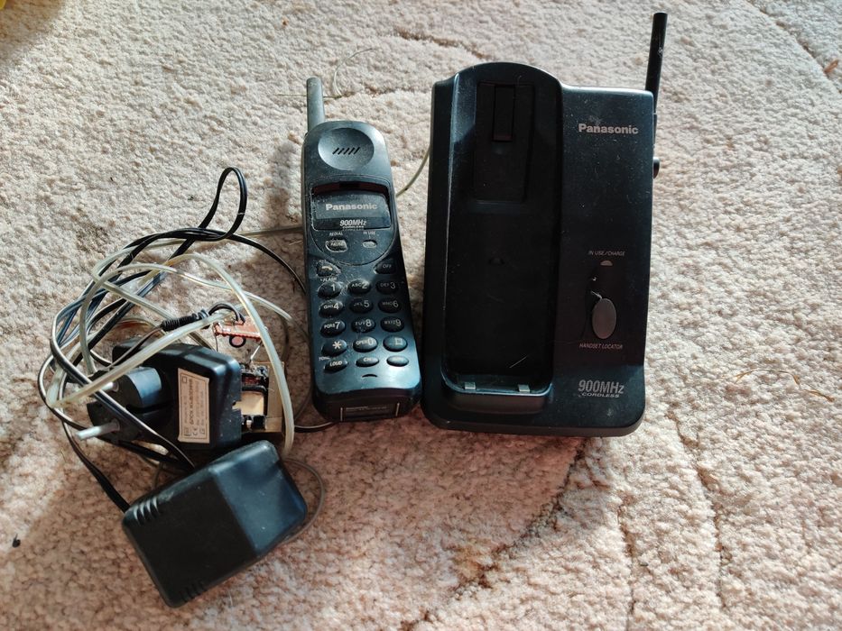 Телефон panasonic model KX-TC1464LAB