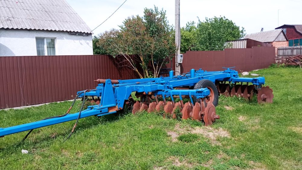 Продам дискову боронку