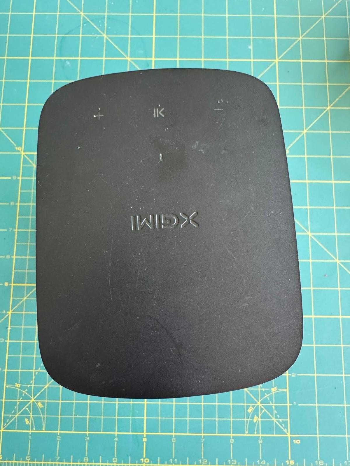 XGIMI Halo – Pouca Utilização, Ideal para Cinema em Casa ou Exterior