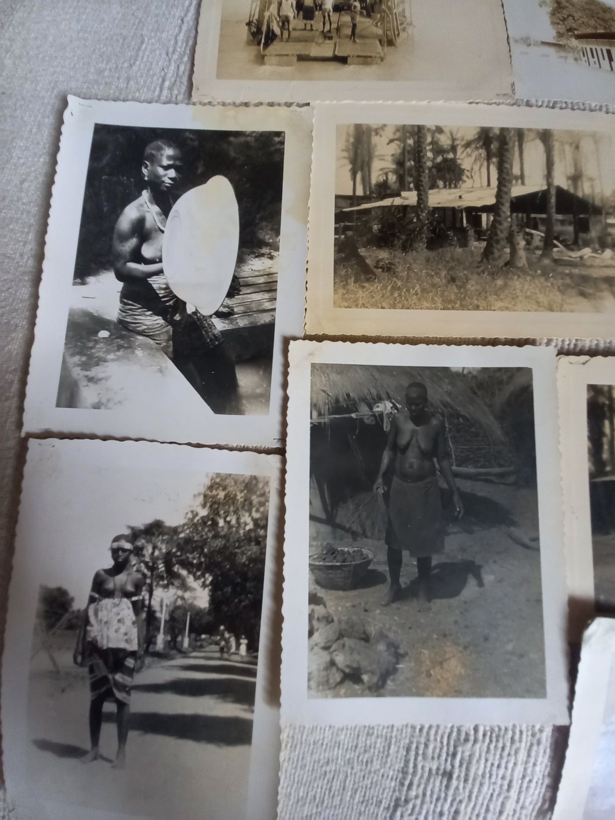 11 fotos antigas da Guiné anos 66 e 67 dimensão 12 x 8 cms