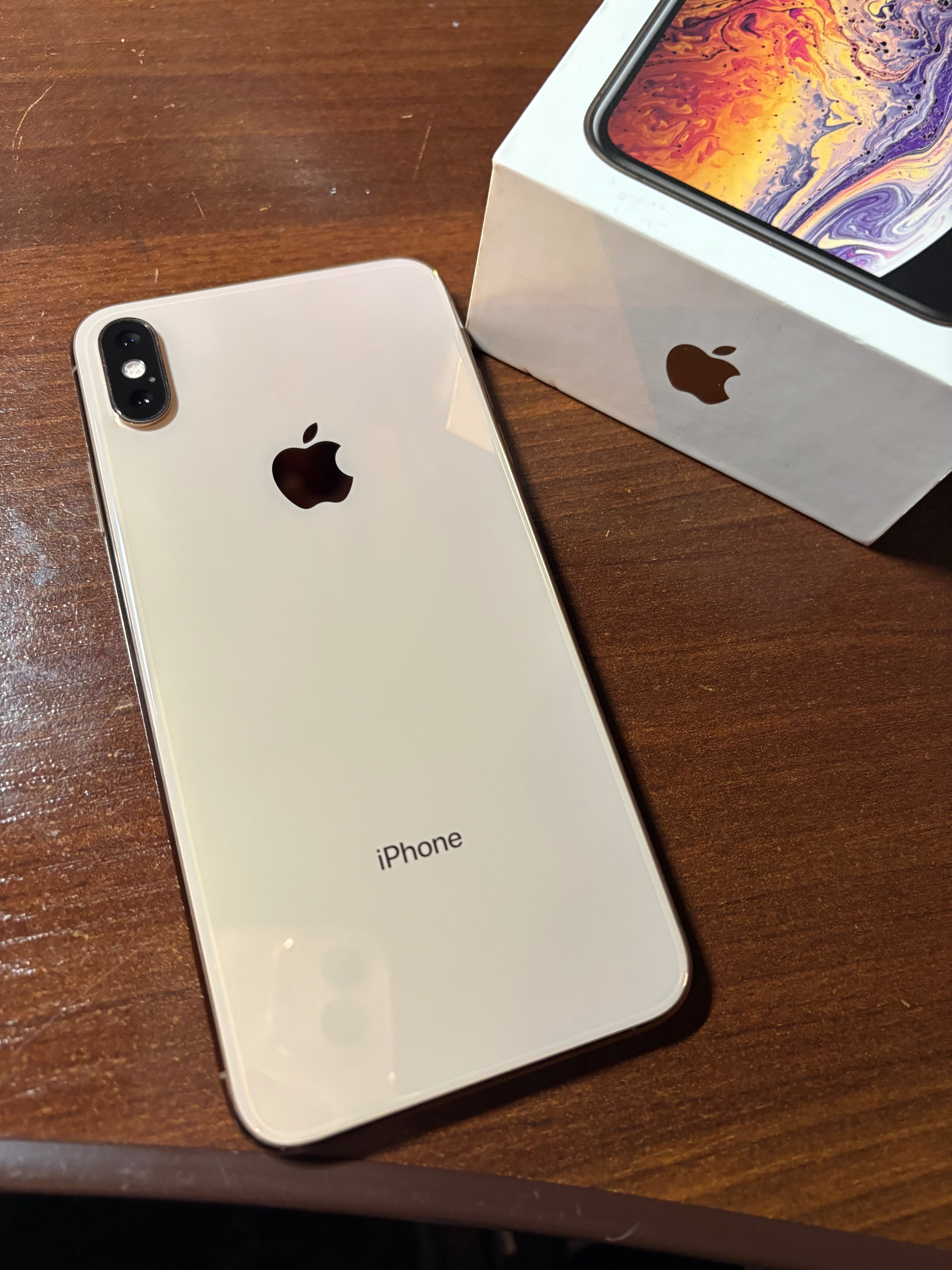 iPhone XS max 64 gb